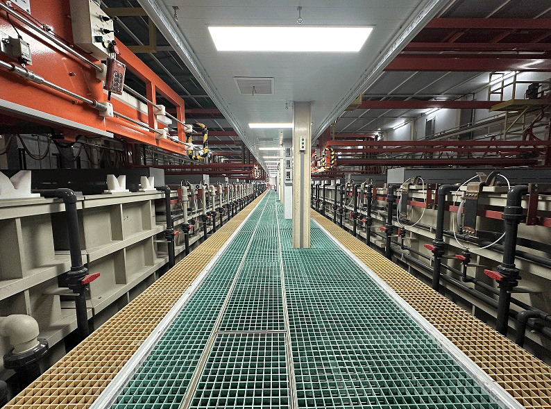 龍門(mén)桿件電泳線(xiàn)