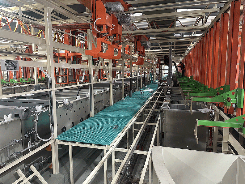 龍門(mén)桿件電泳線(xiàn)